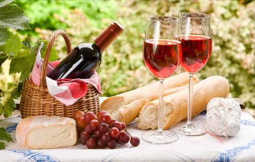 看準(zhǔn)信息化市場(chǎng)的變化,酒類經(jīng)銷商可以這樣轉(zhuǎn)變營(yíng)銷思路